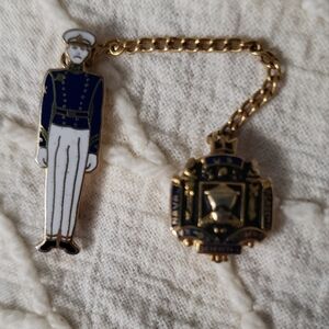 WW2 Sweetheart Pin Navy Blue & White 10kt Gold Over Sterling Enamel Safe Chain